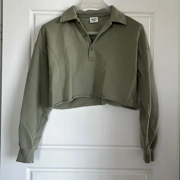 Aritzia - Sunday Best - cropped fleece polo sweater - green - Picture 1 of 8